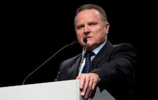 Altparteien hofieren Antisemiten