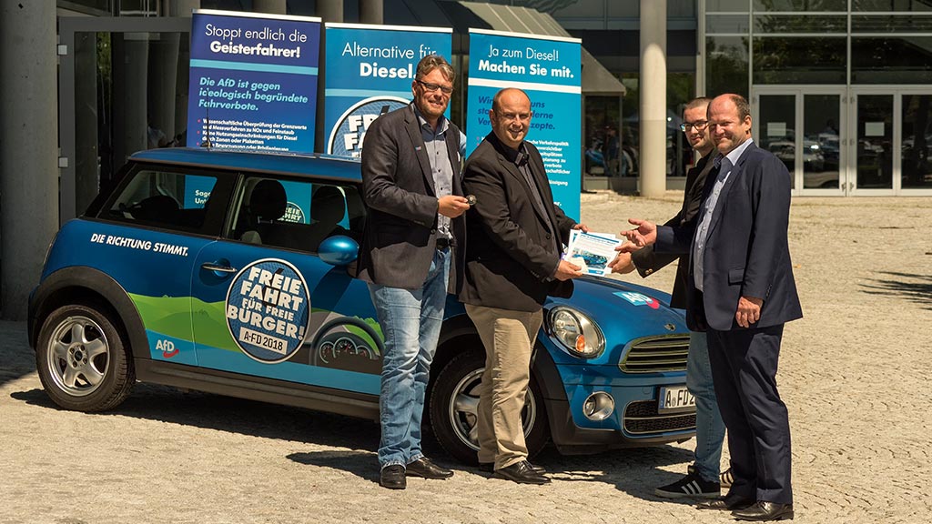 AfD-Diesel-Mobil startet Deutschland-Tour in Augsburg