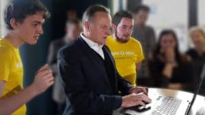 Ab heute ist der Wahl-O-Mat für die EU-Parlamentswahl online