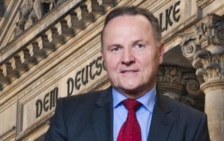 Relativierung des Bahnsteig-Mordes gefährdet Demokratie