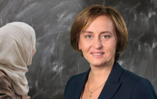 Urteil des Bundesarbeitsgerichts zugunsten islamischer Kopftuchträgerinnen im Schuldienst